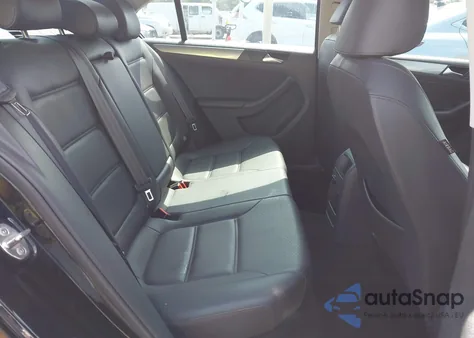 2016 Volkswagen Jetta 1.4T Se z USA, uszkodzony, nr VIN 3VWD67AJXGM210108